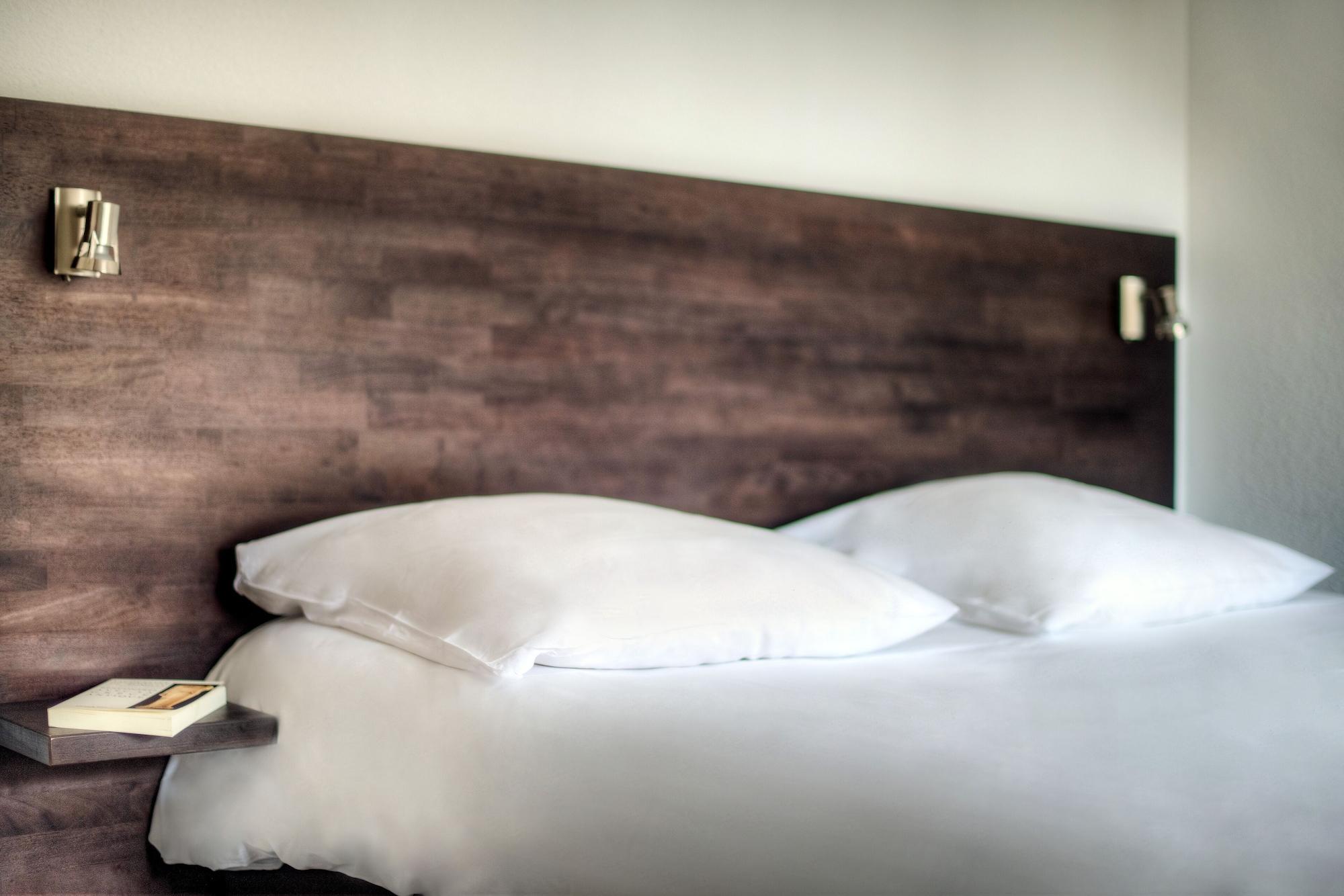 Comfort Aparthotel Lourdes L'Acacia Buitenkant foto