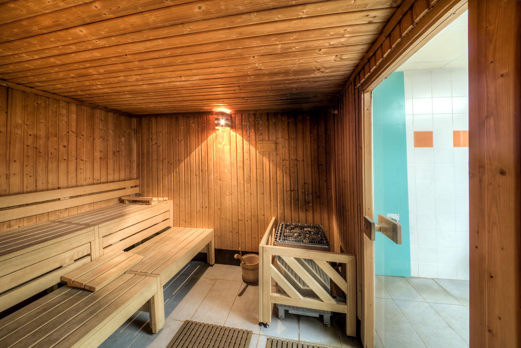 Comfort Aparthotel Lourdes L'Acacia Buitenkant foto