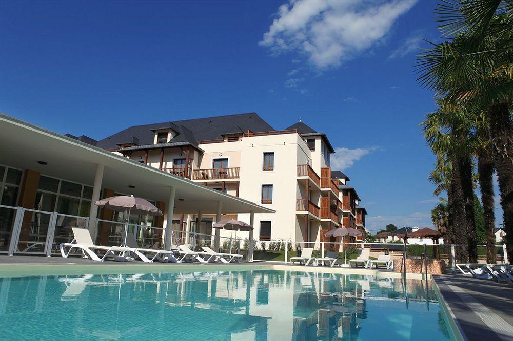 Comfort Aparthotel Lourdes L'Acacia Buitenkant foto