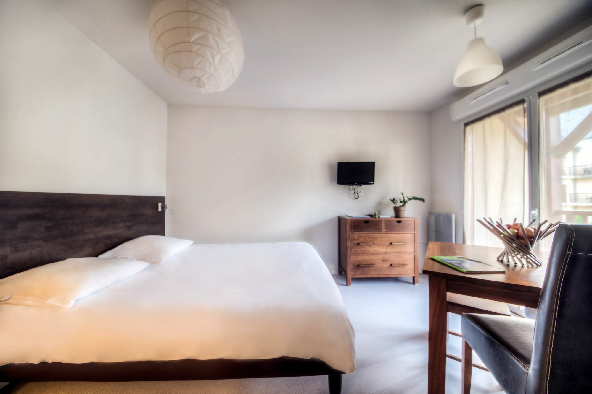 Comfort Aparthotel Lourdes L'Acacia Buitenkant foto